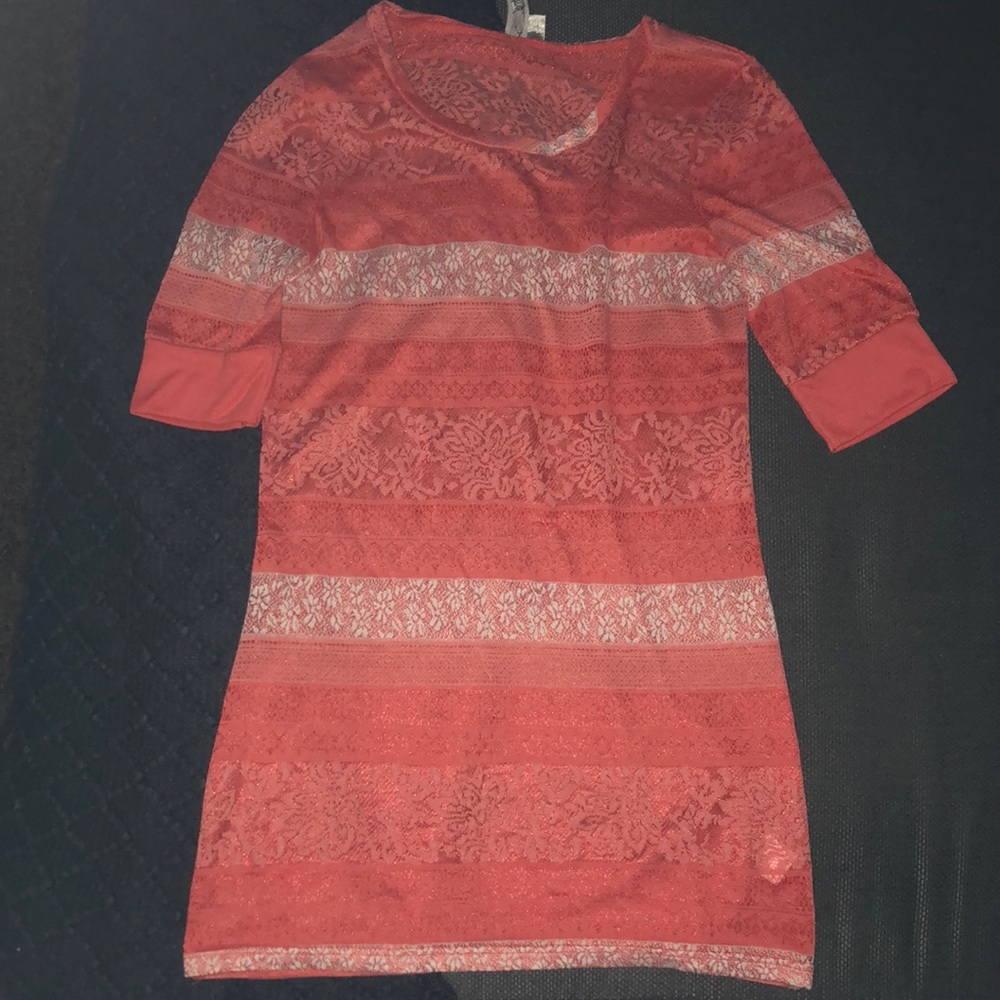 BKE Coral floral pattern top